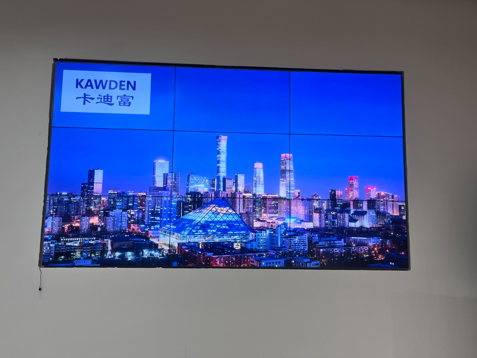 9块46寸1.7mm京东方液晶拼接屏 9块46寸1.7mm京东方液晶拼接屏