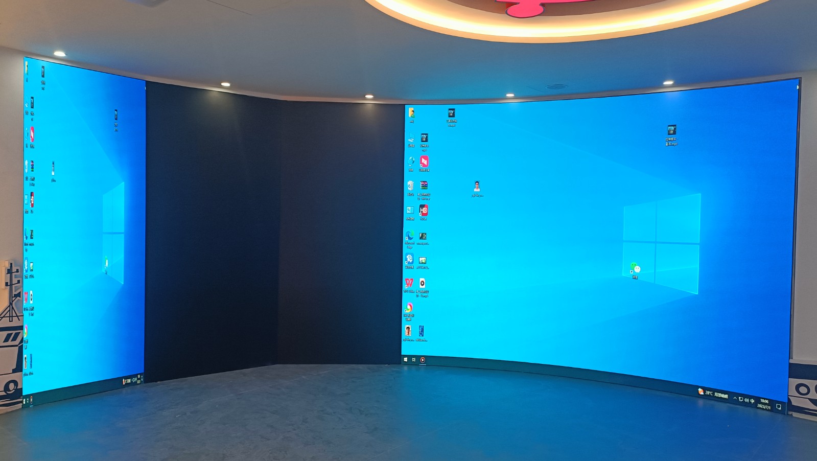 led显示屏滑轨屏