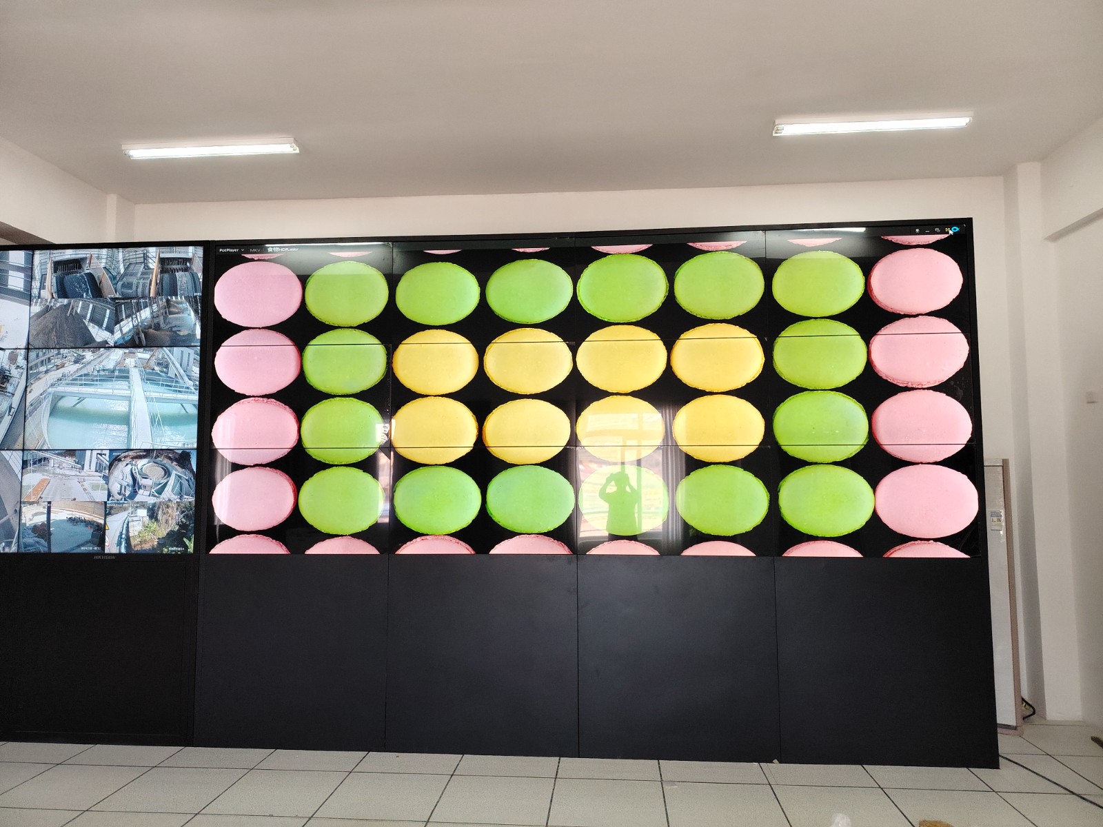 55寸3.5mm超窄边液晶拼接屏