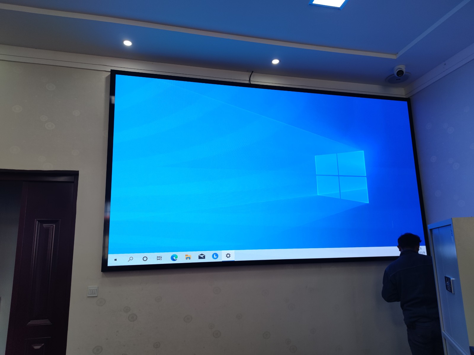 p1.25LED3.52米长，1.92米高完美