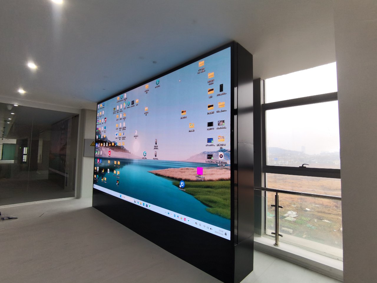 P2.0led显示屏展示图片